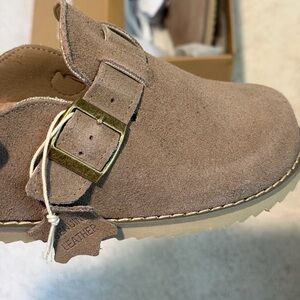 TikTok viral Suede Leather clogs with Buckle NEW